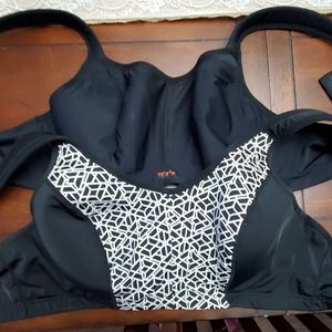 Sports Bras 40D Livi active panache black 2